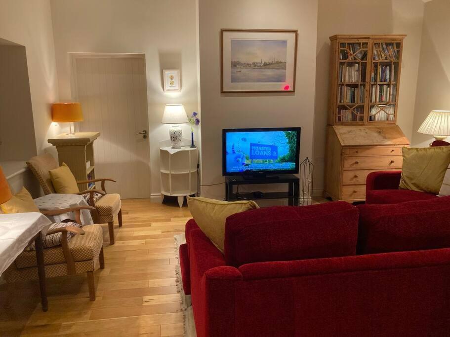 2 Quay Road, Killala. Stunning Sea Front Cottage Esterno foto